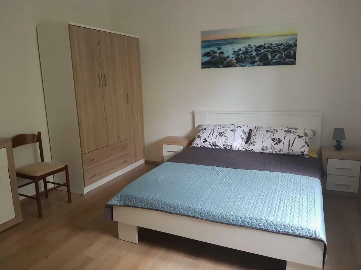 Apartment Drago Kastela Croatia